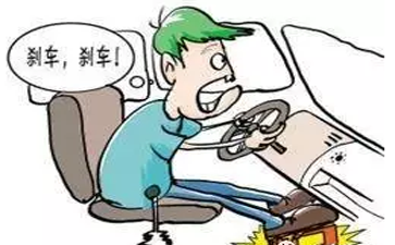 大件設(shè)備運輸：剎車失靈前的幾種現(xiàn)象，遇到了要這么做